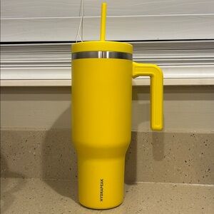 Hydrapeak Voyager Yellow Stainless Steel Travel Mug